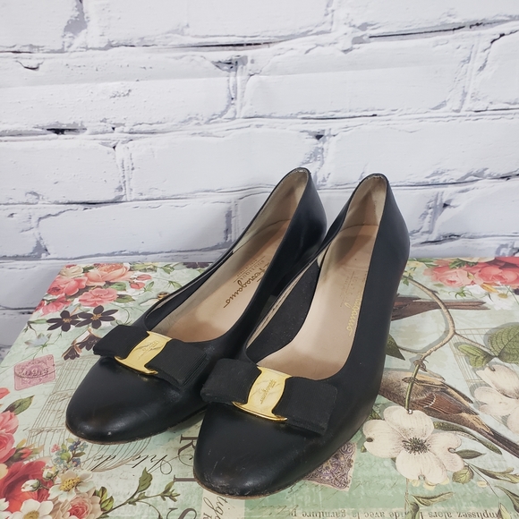 Salvatore Ferragamo Shoes - Vintage Ferragamo Black Bow Shoes